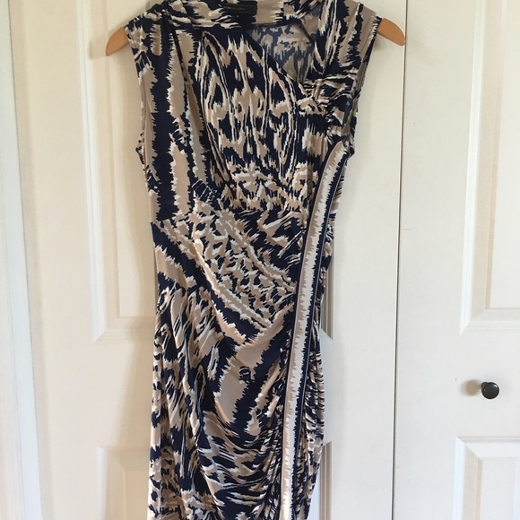 BCBG MaxAzria - Picture 3 of 7